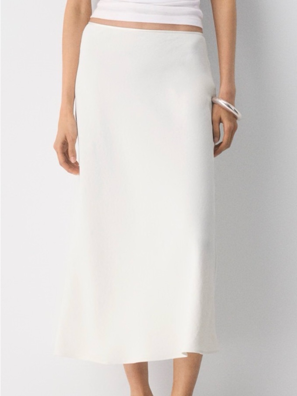 Aritzia Devotion Skirt Crepette in Light Birch